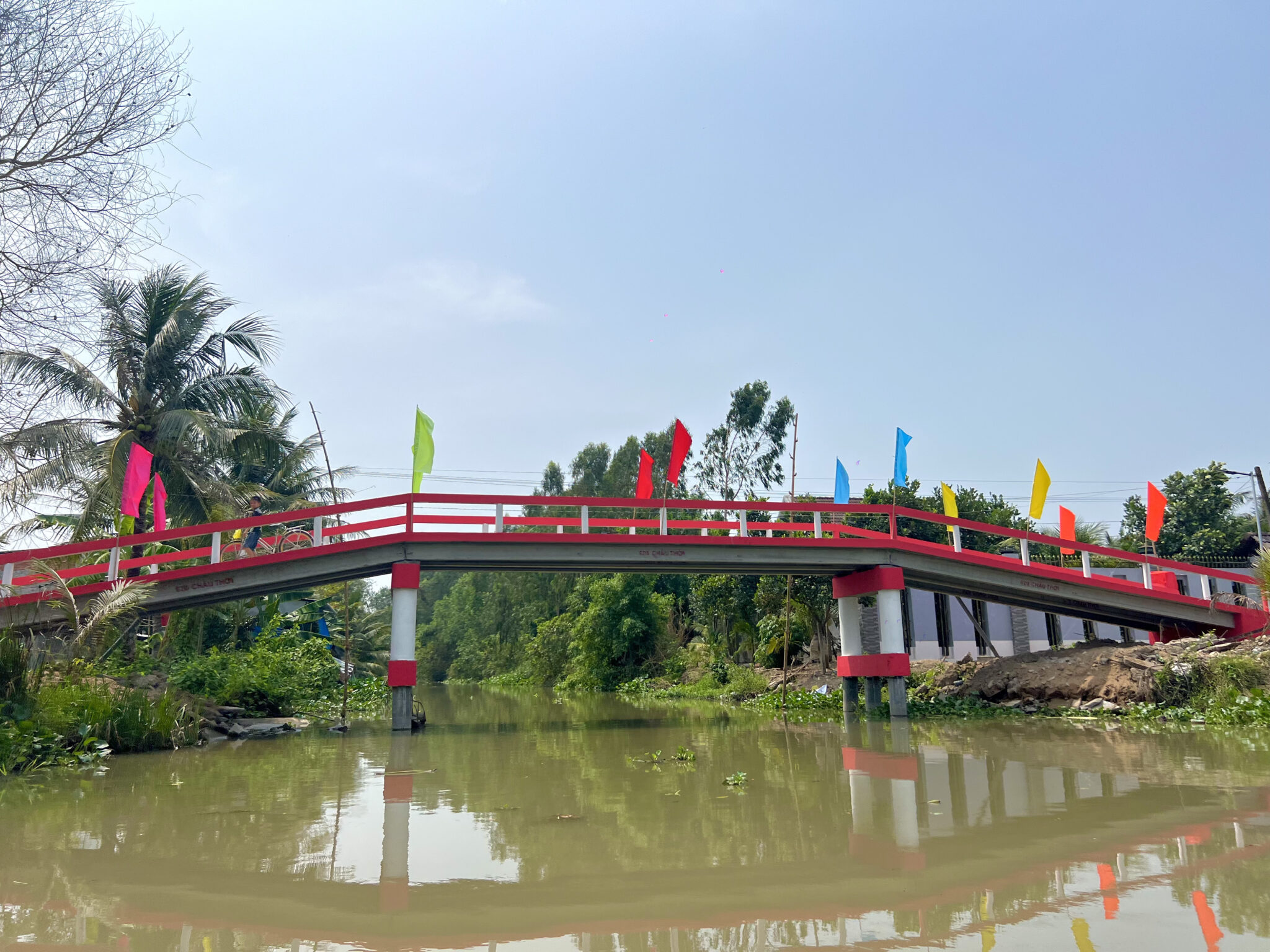 Van Phuc Bridge 